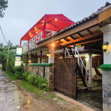 Shantha Surf Villa Weligama Ngoại thất bức ảnh